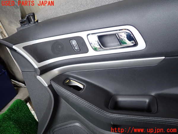 1UPJ-9234001234]エクスプローラー(1FMHK9)右前ドア内張り 中古_2