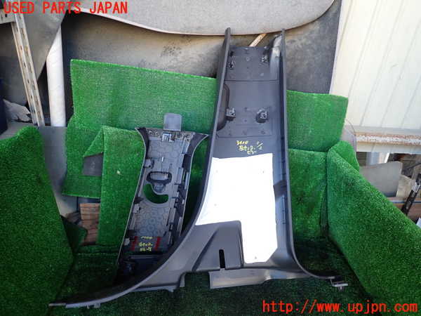 1UPJ-9234007670]エクスプローラー(1FMHK9)左センターピラートリム 中古_2