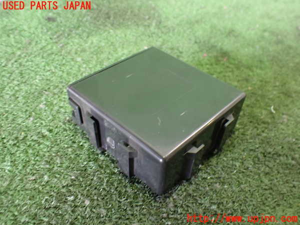 2UPJ-9234016152]レクサス・SC430(UZZ40)コンピューター7 中古_2