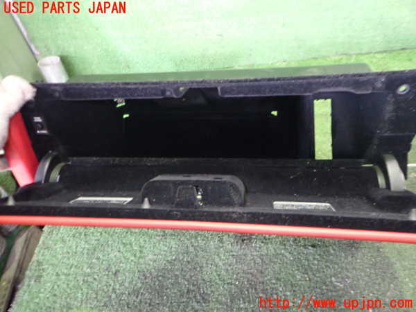 2UPJ-9234017516]レクサス・SC430(UZZ40)グローブボックス1 中古_2