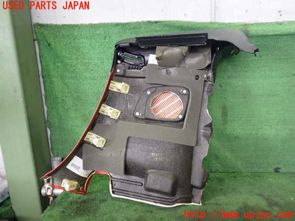 2UPJ-9234017680]レクサス・SC430(UZZ40)左リアピラートリム 中古_2