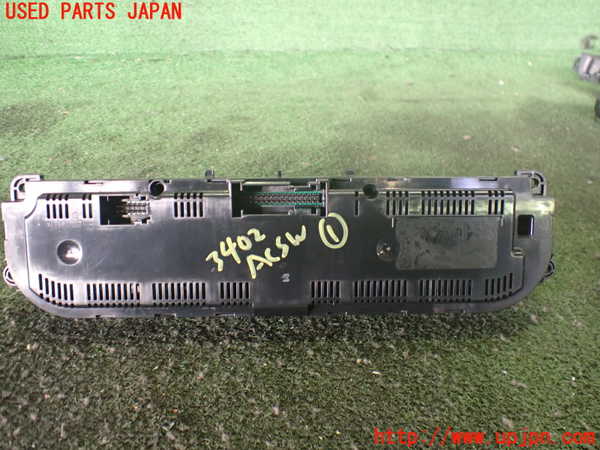 2UPJ-9234026066]BMW Z4(LM35)(E89)エアコンスイッチ1 中古_2