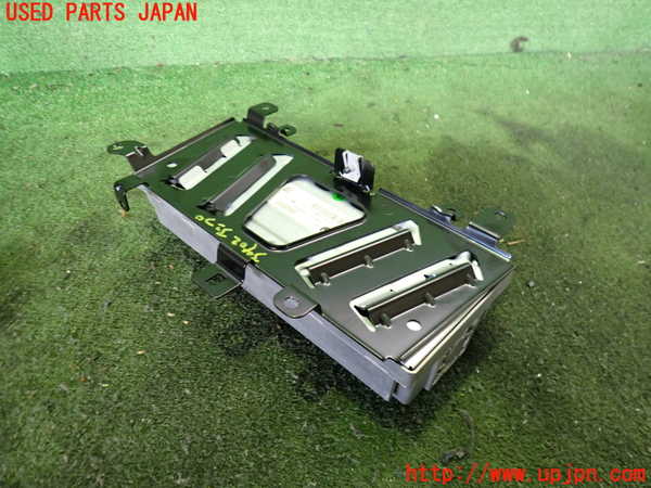 2UPJ-9234026525]BMW Z4(LM35)(E89)アンプ 中古_2