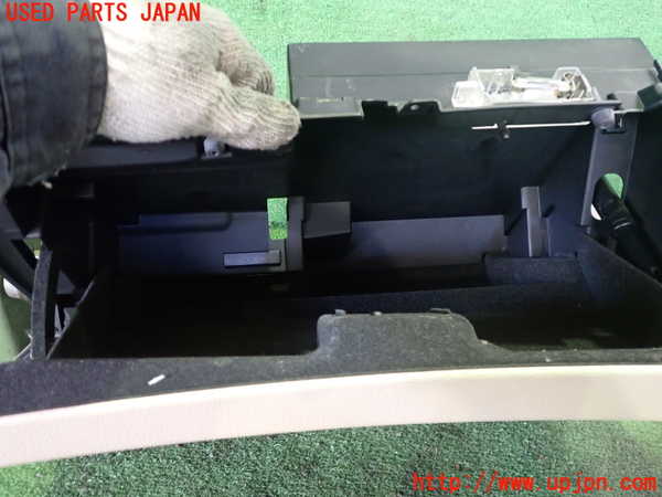 2UPJ-9234027516]BMW Z4(LM35)(E89)グローブボックス1 中古_2