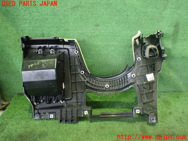 2UPJ-9234027841]BMW Z4(LM35)(E89)小物入れ1 中古_3