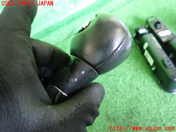 2UPJ-9234037570]BMW ミニ(MINI)クーパーD クロスオーバー(XD20F)シフトノブ 中古 (R60)_4