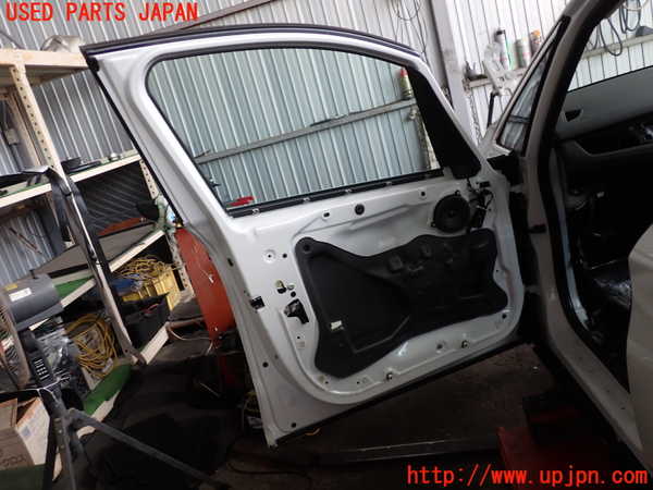 2UPJ-9234041260]BMW 218d アクティブツアラー(2C20)(F45)左前ドア 中古(43R-001735 M540)_4