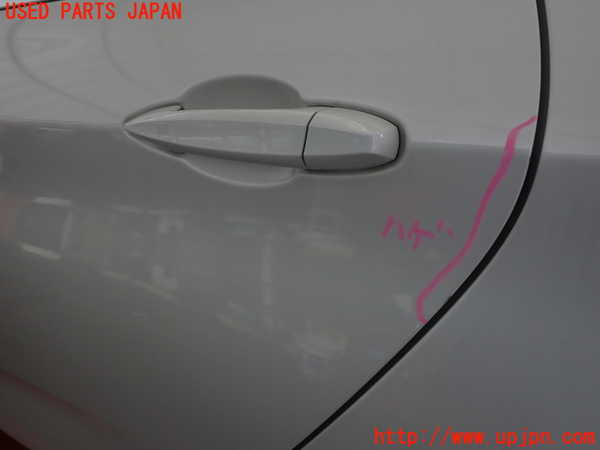 2UPJ-9234041320]BMW 218d アクティブツアラー(2C20)(F45)左後ドア 中古(43R-001734 M532)_2