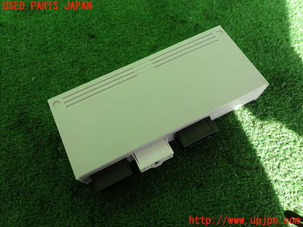 2UPJ-9234046148]BMW 218d アクティブツアラー(2C20)(F45)コンピューター3 (リアゲートコントロール) 中古_2