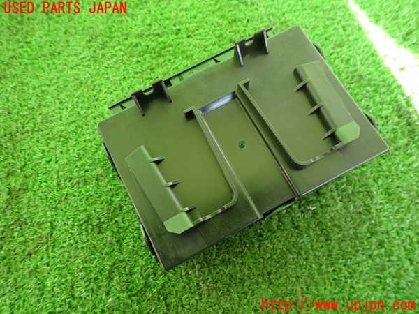 2UPJ-9234046152]BMW 218d アクティブツアラー(2C20)(F45)コンピューター7 (自動空調制御モジュール) 中古_2