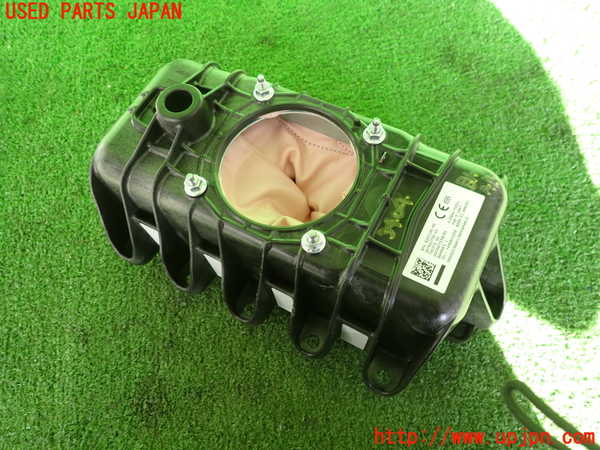 2UPJ-9234047870]BMW 218d アクティブツアラー(2C20)(F45)助手席側エアバッグカバー 中古_2