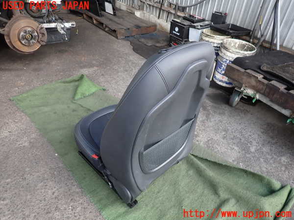 2UPJ-9234047035]BMW 218d アクティブツアラー(2C20)(F45)運転席シート 中古_4