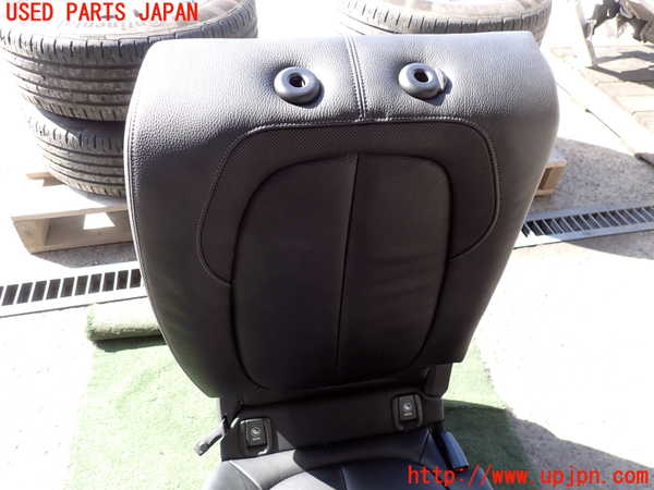 2UPJ-9234047405]BMW 218d アクティブツアラー(2C20)(F45)右リアシート 中古_2