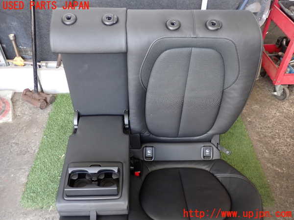 2UPJ-9234047435]BMW 218d アクティブツアラー(2C20)(F45)左リアシート 中古_2
