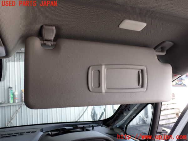 2UPJ-9234047625]BMW 218d アクティブツアラー(2C20)(F45)室内サンバイザー右側 中古_2