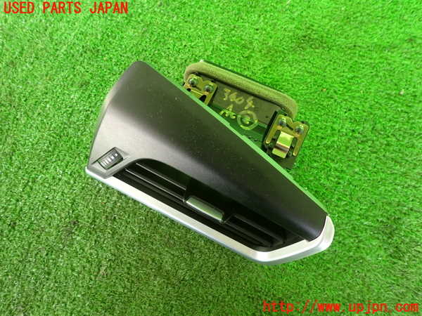 2UPJ-9234047527]BMW 218d アクティブツアラー(2C20)(F45)エアコン吹き出し口2 (右) 中古_2