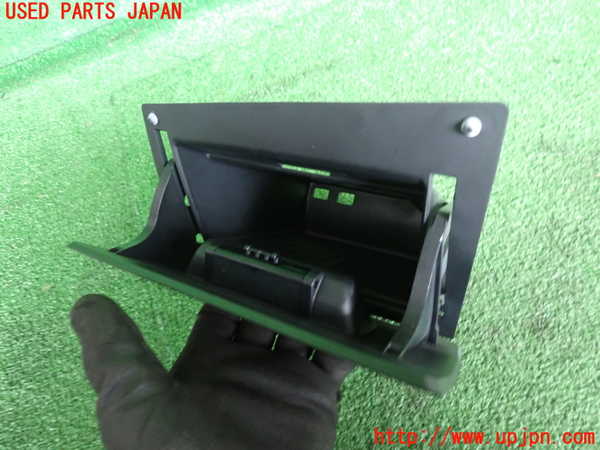 2UPJ-9234047841]BMW 218d アクティブツアラー(2C20)(F45)小物入れ1 中古_3