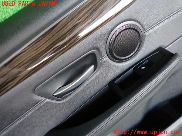 2UPJ-9234041324]BMW 218d アクティブツアラー(2C20)(F45)左後ドア内張り 中古_2