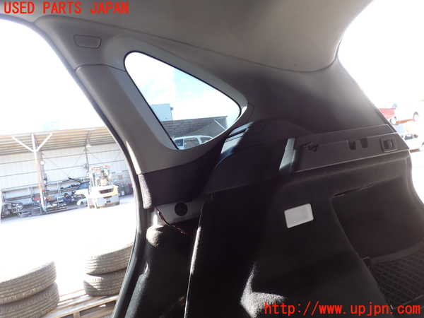 2UPJ-9234047675]BMW 218d アクティブツアラー(2C20)(F45)右リアピラートリム 中古_2