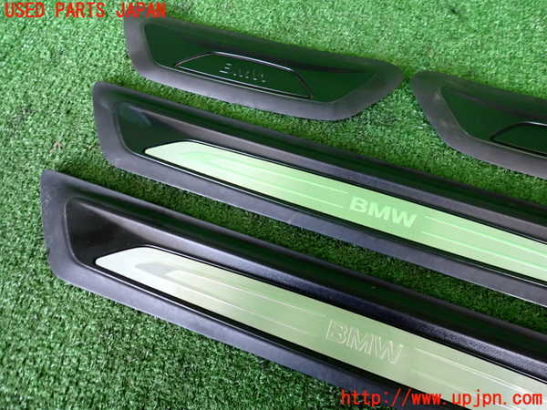 2UPJ-9234047740]BMW 218d アクティブツアラー(2C20)(F45)スカッフプレート 中古_3