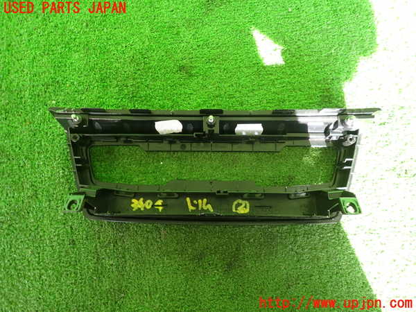 2UPJ-9234047692]BMW 218d アクティブツアラー(2C20)(F45)内装トリム類2 中古_2