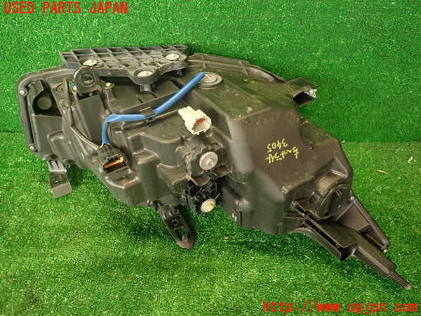2UPJ-9234051132]スカイライン(ZV37)左ヘッドライト LED 中古_4