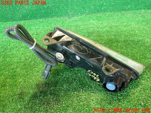 2UPJ-9234051160]スカイライン(ZV37)右ウィンカーレンズ (ジャンク品) 中古_2