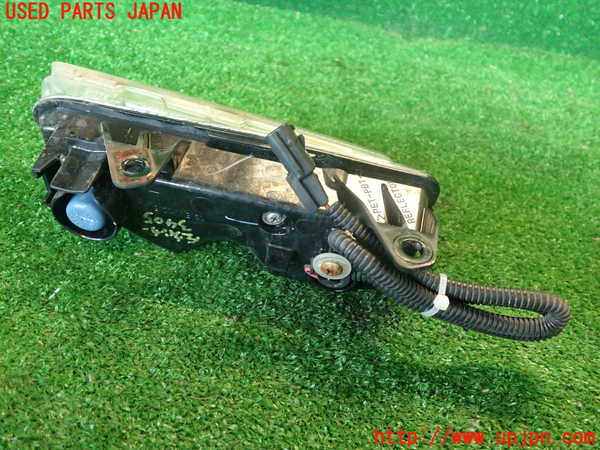 2UPJ-9234051162]スカイライン(ZV37)左ウィンカーレンズ 中古_2