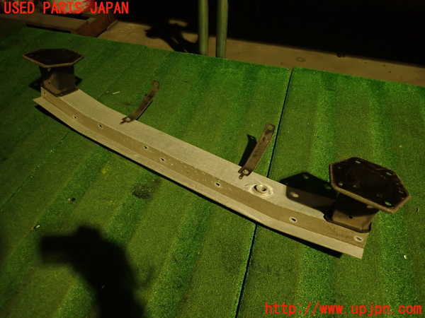 2UPJ-9234051614]スカイライン(ZV37)リアバンパーホースメント 中古_2