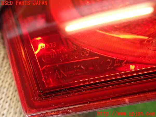 2UPJ-9234051552]スカイライン(ZV37)左リアフィニッシャー 中古_3