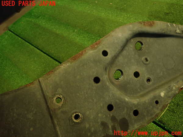 2UPJ-9234055296]スカイライン(ZV37)メンバー1 中古_2