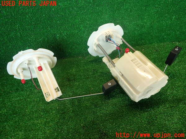 2UPJ-9234052510]スカイライン(ZV37)燃料ポンプ 中古_2