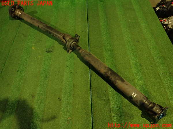 2UPJ-9234053410]スカイライン(ZV37)リアプロペラシャフト 中古_2
