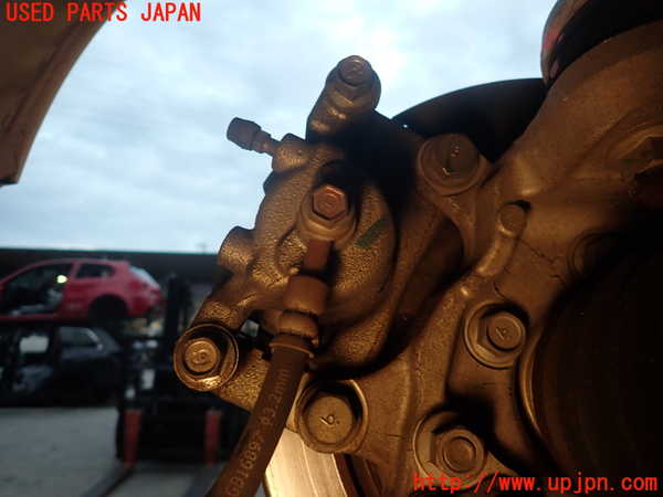 2UPJ-9234054090]スカイライン(ZV37)右リアキャリパー 中古_2