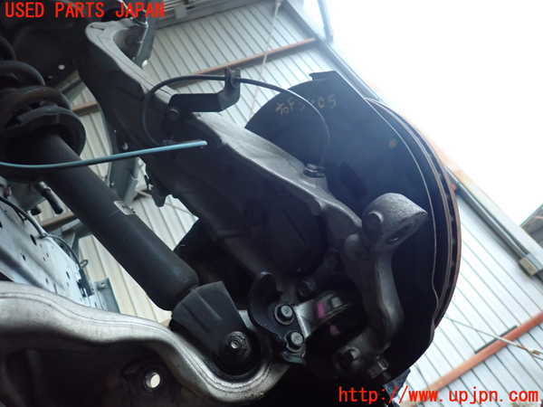 2UPJ-9234054290]スカイライン(ZV37)右フロントナックルハブ 中古_2