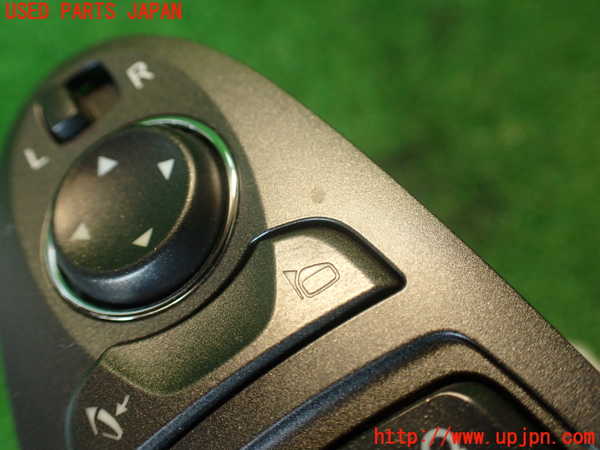 2UPJ-9234056240]スカイライン(ZV37)右前パワーウィンドウスイッチ 中古_3