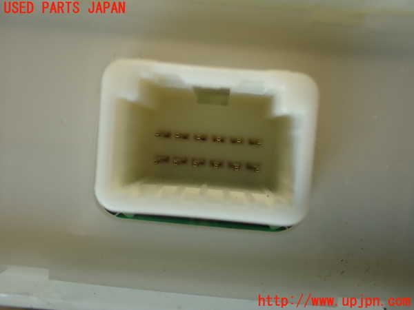 2UPJ-9234056153]スカイライン(ZV37)コンピューター8 (284D14GF0A) 中古_3