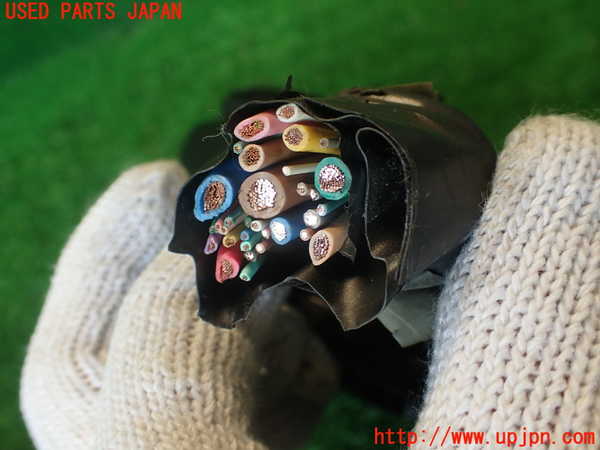 2UPJ-9234056741]スカイライン(ZV37)ヒューズボックス1 中古_3