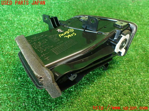 2UPJ-9234057528]スカイライン(ZV37)エアコン吹き出し口3 (左) 中古_2