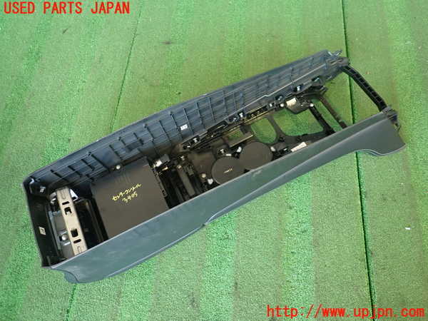 2UPJ-9234057540]スカイライン(ZV37)センターコンソール 中古_5