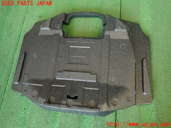 2UPJ-9234057772]スカイライン(ZV37)ラゲッジトレイ2 中古_3