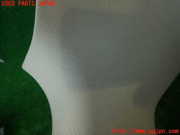 2UPJ-9234057675]スカイライン(ZV37)右リアピラートリム 中古_3