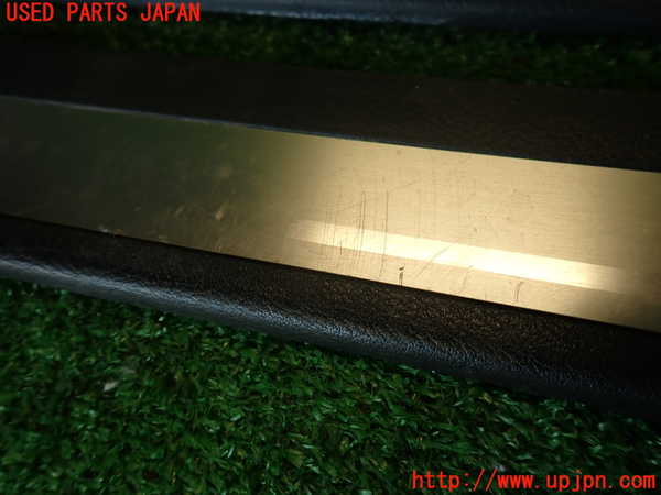 2UPJ-9234057740]スカイライン(ZV37)スカッフプレート 中古_2
