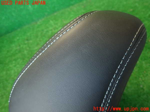 2UPJ-9234057040]スカイライン(ZV37)運転席ヘッドレスト 中古_3