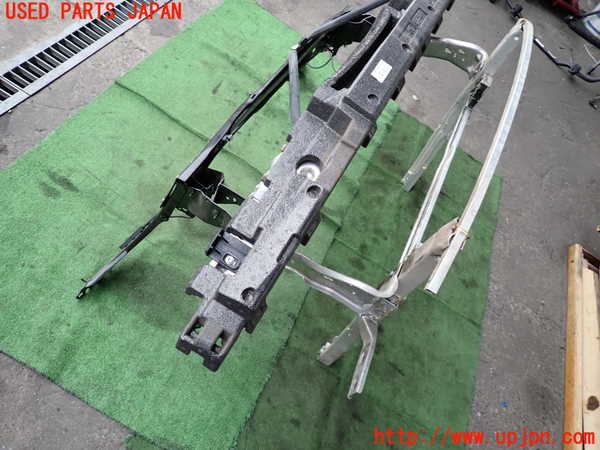 2UPJ-9234061041]BMW 218d グランツアラー(2E20)(F46)コアサポート 中古_3