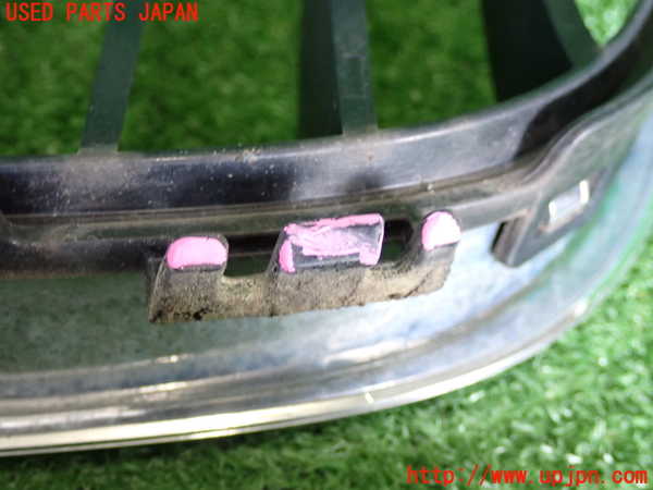 2UPJ-9234061050]BMW 218d グランツアラー(2E20)(F46)ラジエターグリル 中古_3