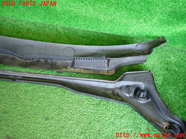 2UPJ-9234061190]BMW 218d グランツアラー(2E20)(F46)カウルトップ 中古_2