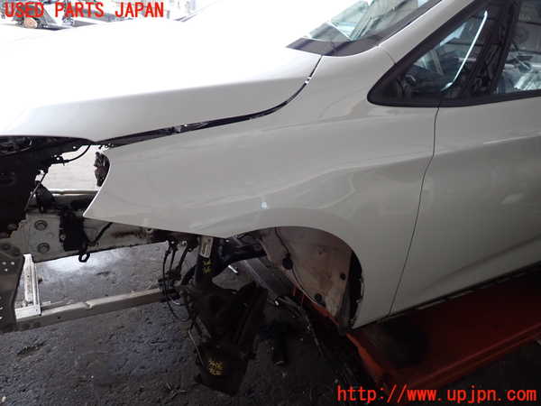 2UPJ-9234061082]BMW 218d グランツアラー(2E20)(F46)左前フェンダー 中古_2