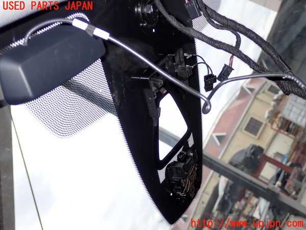 2UPJ-9234061195]BMW 218d グランツアラー(2E20)(F46)フロントガラス 中古(43R-000168 M45L1)_3