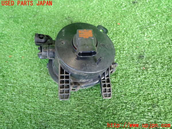 2UPJ-9234061180]BMW 218d グランツアラー(2E20)(F46)右フォグ 中古_3